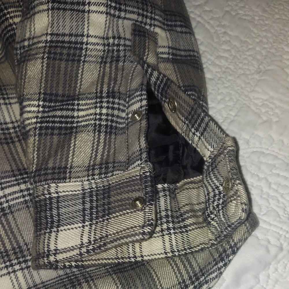 Men's Stylish Gray Plaid Button Down Shirt